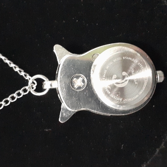 🟢 SALE Charming Charlie Silver Tone Owl Watch Pendant - Picture 4 of 5